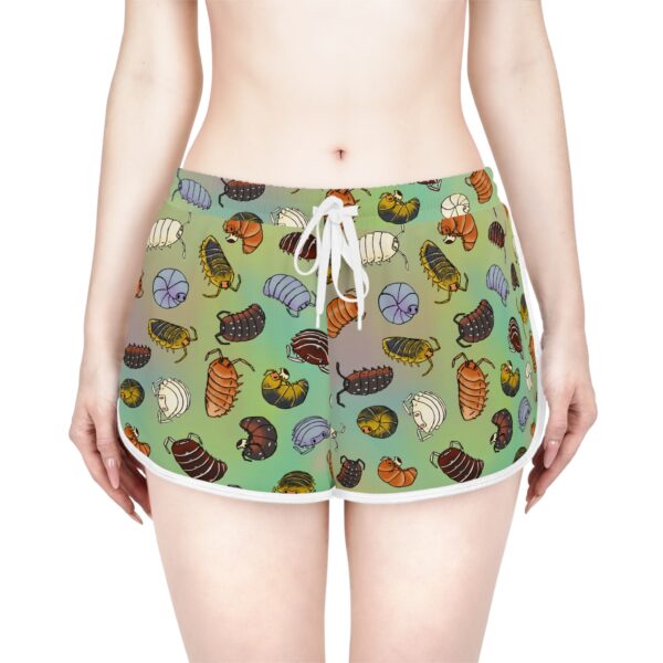 Isopods Women's Relaxed Shorts (Green) - Image 3