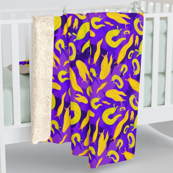 Banana Slugs Sherpa Fleece Blanket - Image 8